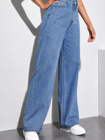LOOSE FIT LIGHT BLUE JEANS FOR GIRLS AND WOMEN